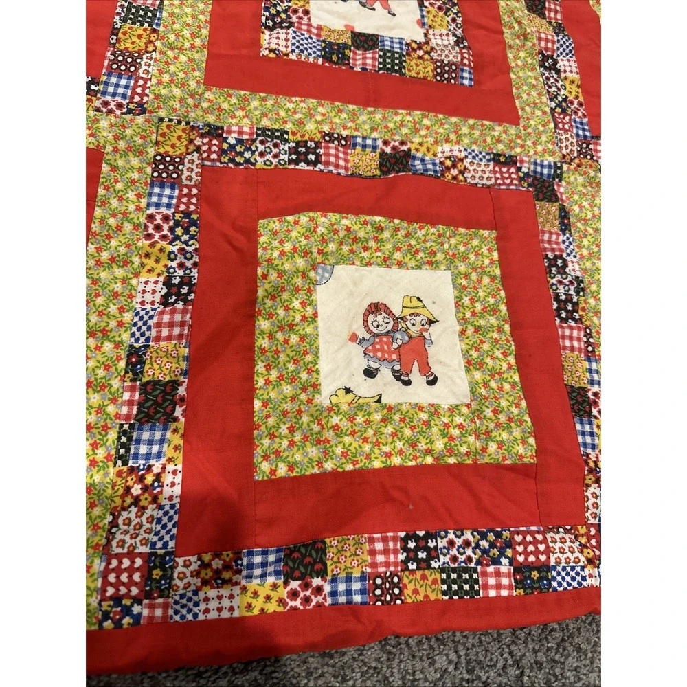 Vintage Raggedy‎ Ann & Andy Homemade Quilt Patchwork, Crib/Toddler Bed Size